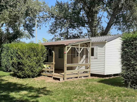 mobil-home-bord-de-riviere-puy-de-dome