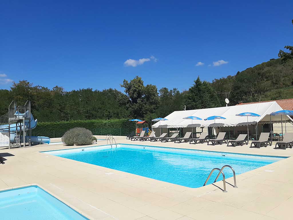 piscine camping les loges nonette puy de dome
