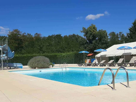 piscine-camping-puy-de-dome